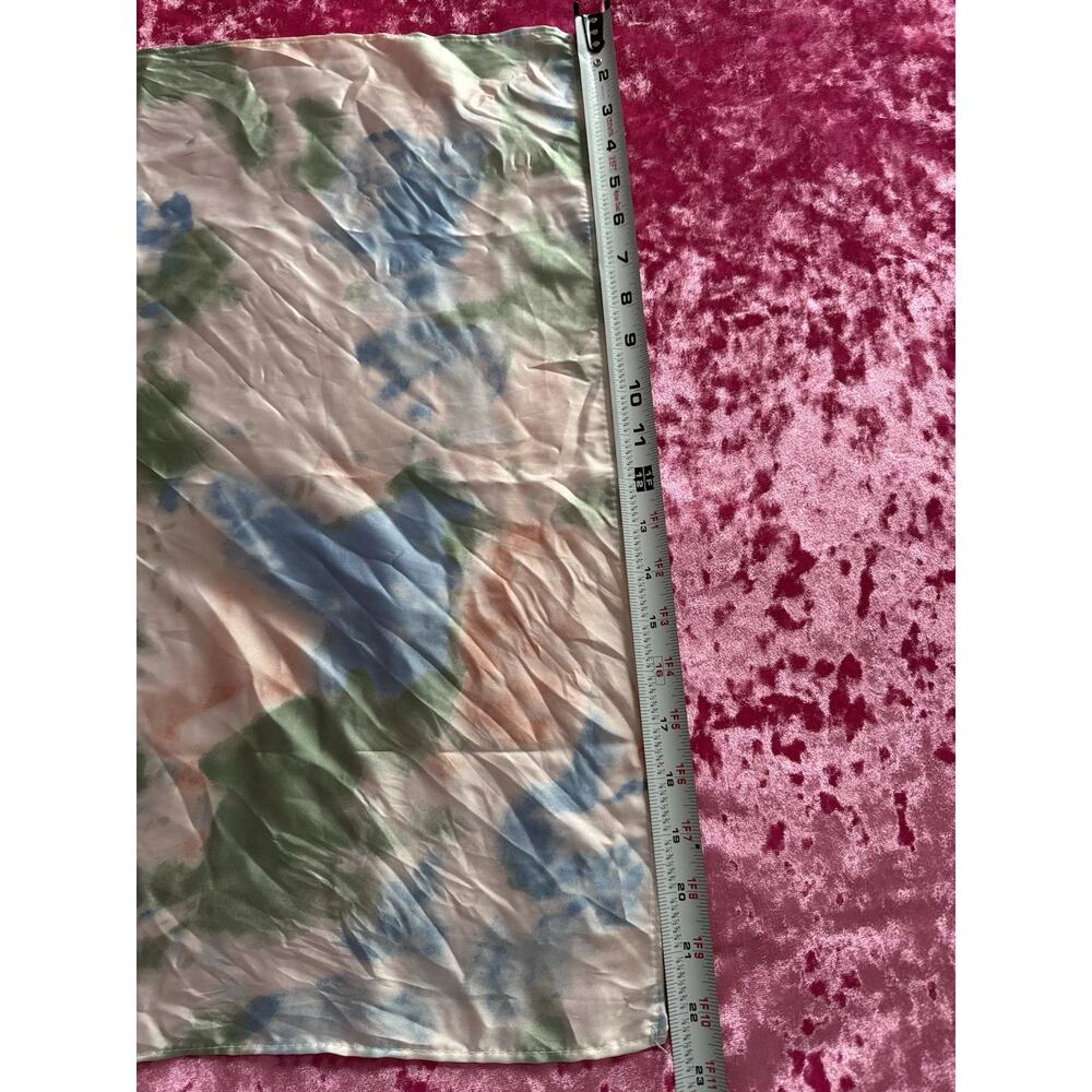 Tie dye satin scarf bandana pink blue green spring summer - Picture 3 of 4